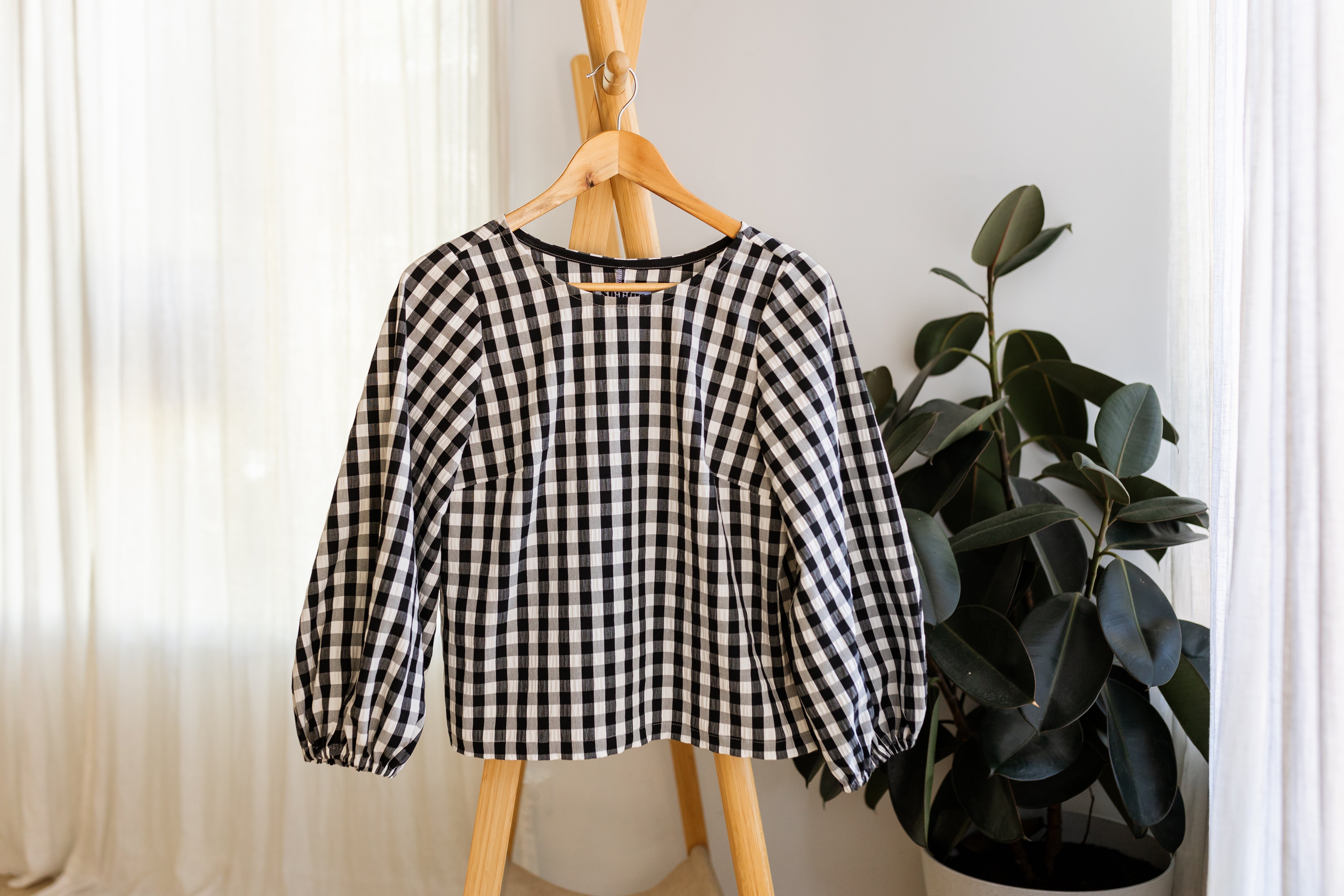 Balloon Sleeve Top - Black and White Gingham