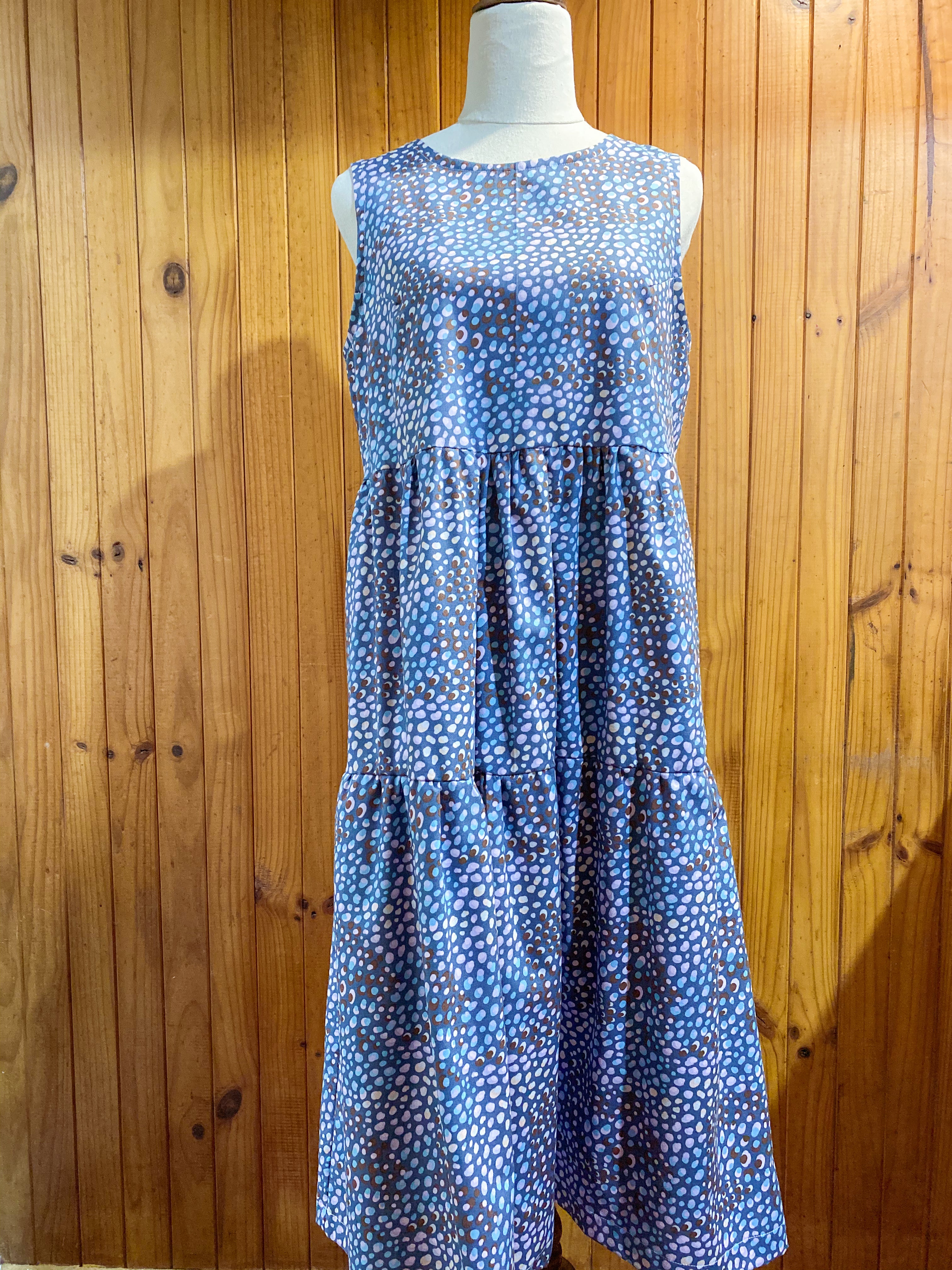 Sleeveless tiered dress