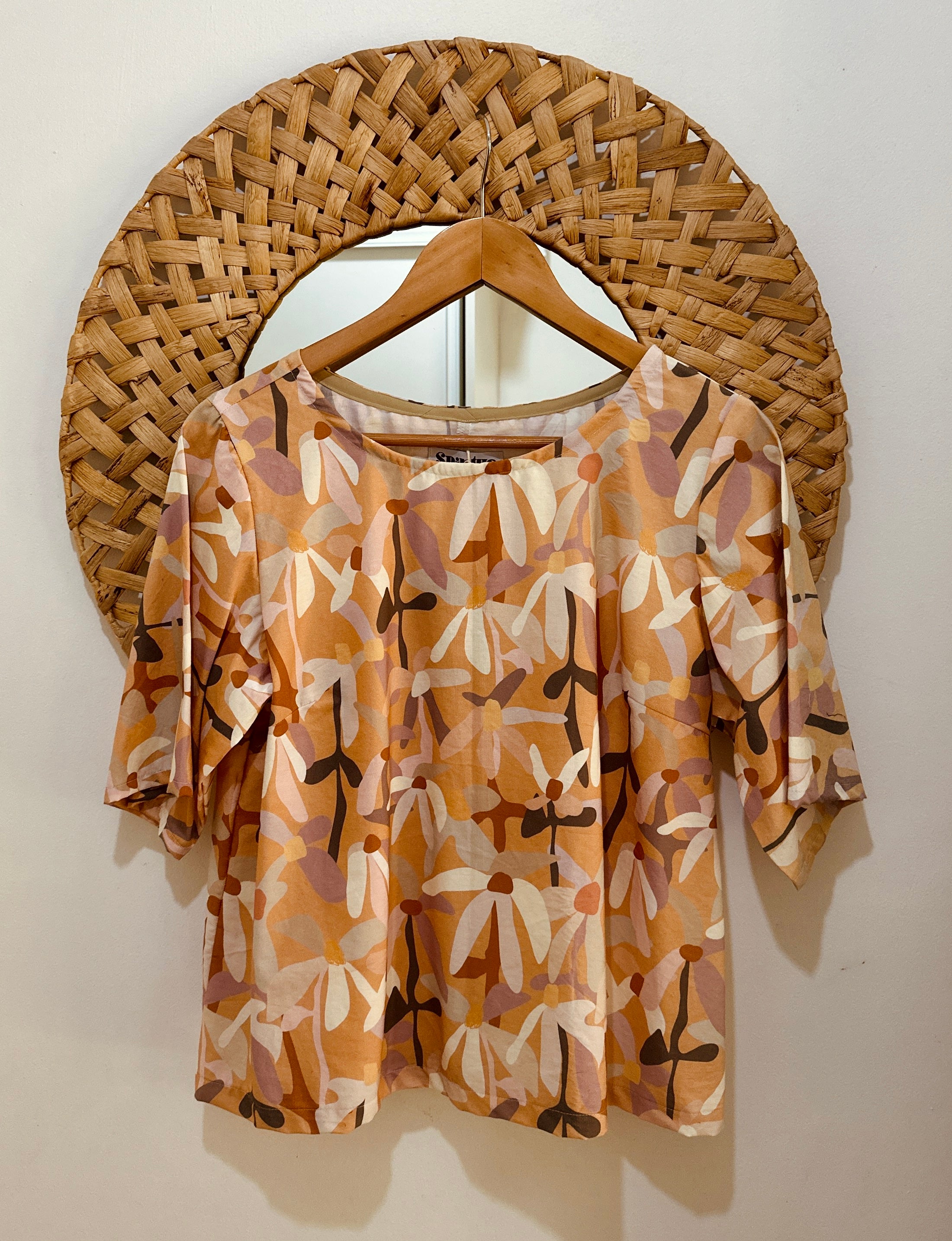 Tee Top -