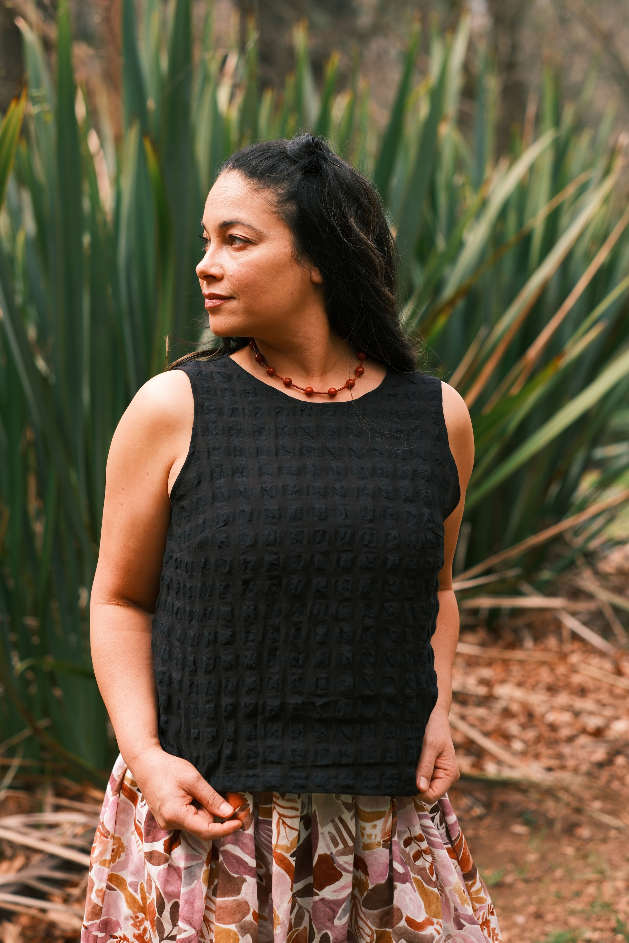 Black Bubble - Shell Tank top